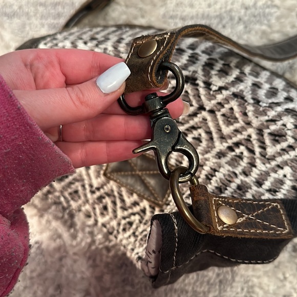 Myra Bag crossbody nubuck boho tribal print bag. Made in India festival purse - Picture 10 of 12